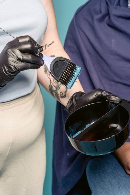 Aplicação técnica da coloração no cabelo